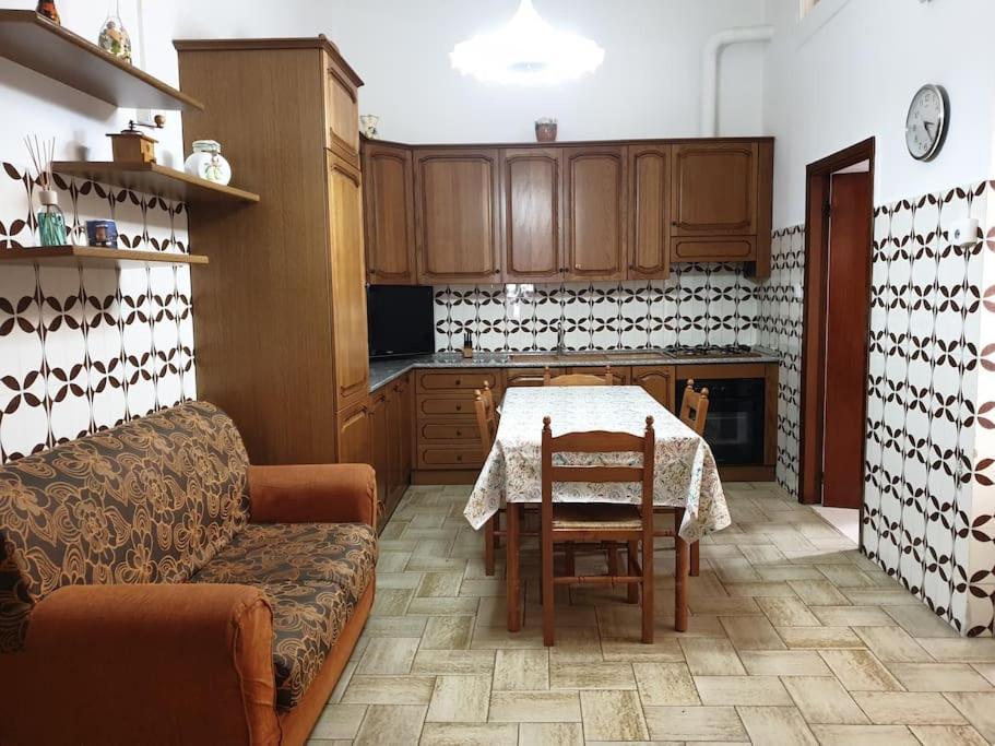 Casa Vacanze Via Lecce Apartman Carovigno Kültér fotó